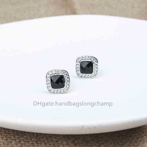 quality earings stud earing fashion jewelry women high diamond faux black onyx with zircon designer design wedding jewellery, Golden;silver
quality earings stud earing fashion jewelry women high diamond faux black onyx with zircon designer design wedding jewellery, Golden;silver