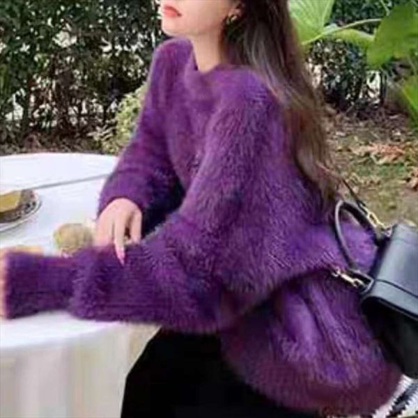 autumn and winter design womens sweaters thick pure color imitation mink velvet soft glutinous sweater loose, White;black
autumn and winter design womens sweaters thick pure color imitation mink velvet soft glutinous sweater loose, White;black
