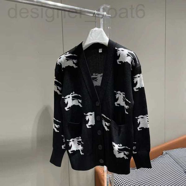 womens knits & tees casual designer autumn new knight logo silk cotton blended knitted cardigan casual v-neck coat for women, White
womens knits & tees casual designer autumn new knight logo silk cotton blended knitted cardigan casual v-neck coat for women, White