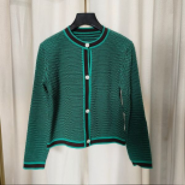 2023 red/green floral print women's cardigan brand same style women's sweaters dh074, White;black
2023 red/green floral print women's cardigan brand same style women's sweaters dh074, White;black