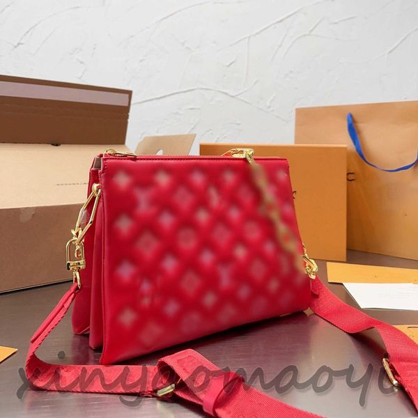 l red hug bag, leather bag, multi-layer organ bag, color matching is complete, women's shoulder bag, handbag, thick chain bag, designer
l red hug bag, leather bag, multi-layer organ bag, color matching is complete, women's shoulder bag, handbag, thick chain bag, designer