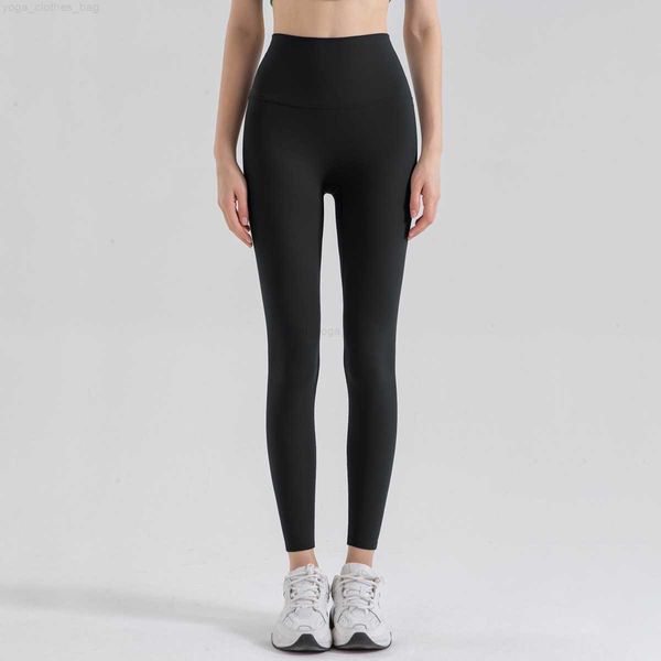 ll yoga pants women's high-waisted buttocks fitness double-sided abrasion nine-point sports nude pants gym wear gym wear
ll yoga pants women's high-waisted buttocks fitness double-sided abrasion nine-point sports nude pants gym wear gym wear