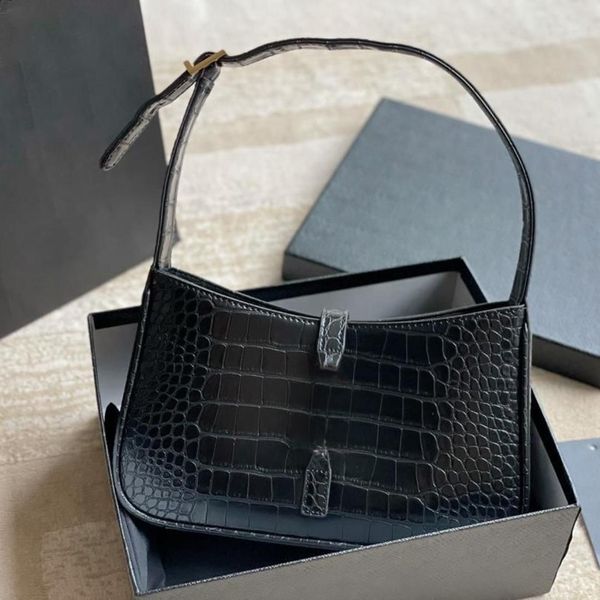 women designers bags hobo bag shoulder bags adjustable strap tote luxurys handbags purse wallets
women designers bags hobo bag shoulder bags adjustable strap tote luxurys handbags purse wallets