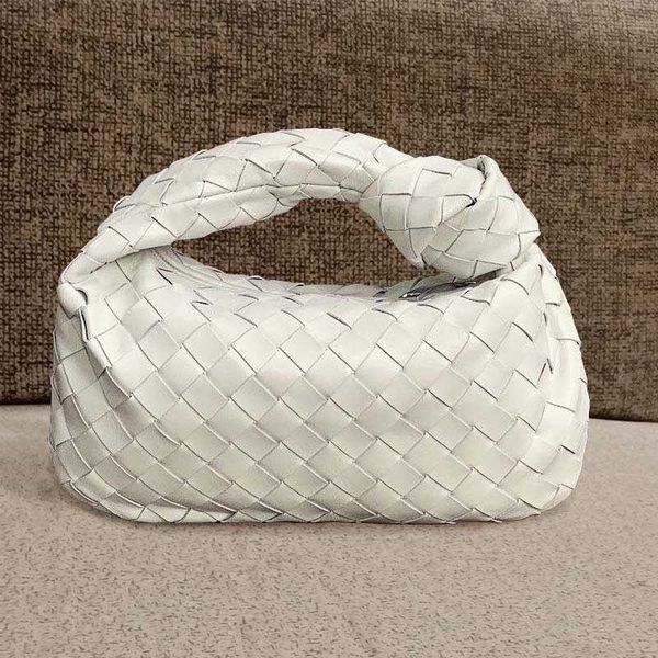 8a quality designer botegss ventss jodie bags online shop for wholesale 2023 new fashion simple handheld woven bag casual versatile trend wi
8a quality designer botegss ventss jodie bags online shop for wholesale 2023 new fashion simple handheld woven bag casual versatile trend wi