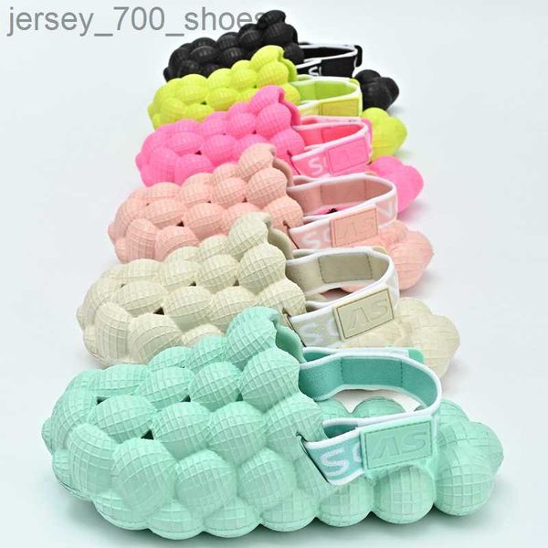 sandals new toddler children bubble slides with elastic band kids sandals summer outdoor sport shoes boys girls beach anti-slip slippers t23, Black;grey
sandals new toddler children bubble slides with elastic band kids sandals summer outdoor sport shoes boys girls beach anti-slip slippers t23, Black;grey