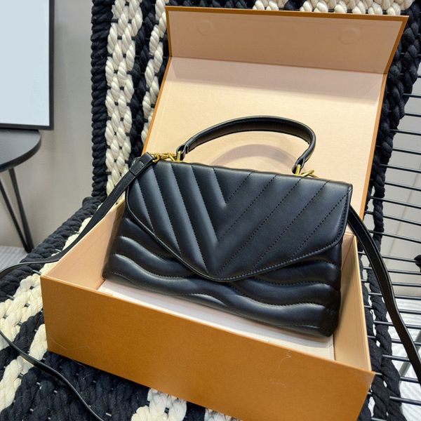 designer bag hold me shoulder bag luxury crossbody bag tote bag evening clutch postal messenger bag shape quilted magnetic lock smooth leath
designer bag hold me shoulder bag luxury crossbody bag tote bag evening clutch postal messenger bag shape quilted magnetic lock smooth leath