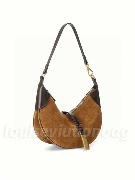2023ss designer polo id suede mini crescent bag brown color leather stitching coffee half moon shoulder bags gold hasp
2023ss designer polo id suede mini crescent bag brown color leather stitching coffee half moon shoulder bags gold hasp