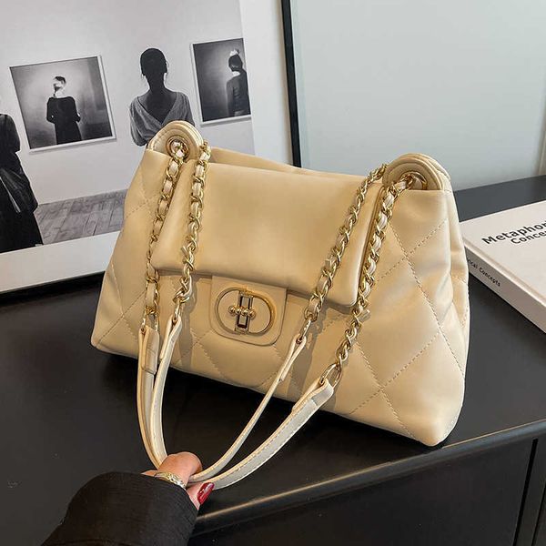 evening bags popular small bag for women this year spring/summer new versatile chain crossbody single shoulder underarm 230828
evening bags popular small bag for women this year spring/summer new versatile chain crossbody single shoulder underarm 230828