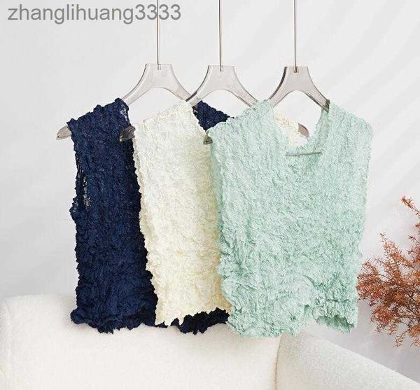 issey summer temperament high end women's v-neck t-shirt summer new chiffon shirt high end western style small shirt, White
issey summer temperament high end women's v-neck t-shirt summer new chiffon shirt high end western style small shirt, White