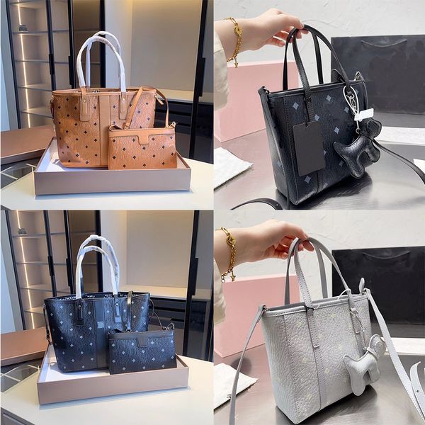 tote bag designer bag 2-piece handbag totes wallet fashion messenger plaid shoulder bag large capacity composite shopping bag leather fashio
tote bag designer bag 2-piece handbag totes wallet fashion messenger plaid shoulder bag large capacity composite shopping bag leather fashio