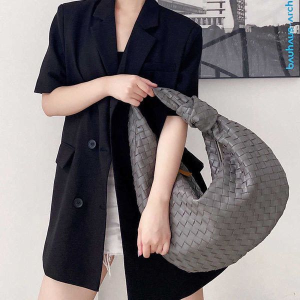 original edition botegss ventss jodie handbags for women genuine leather leisure womens bag spring new underarm singlesho with real logo
original edition botegss ventss jodie handbags for women genuine leather leisure womens bag spring new underarm singlesho with real logo