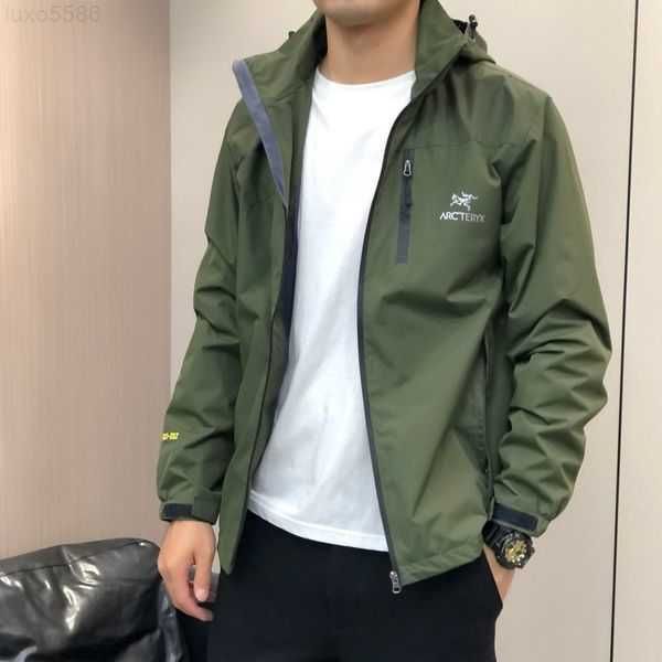 arc jacket mens designer hoodie tech nylon waterproof gore tex zipper jackets 3 in 1 lightweight coats outdoor sports coatss new end 85ess3k, Black;brown
arc jacket mens designer hoodie tech nylon waterproof gore tex zipper jackets 3 in 1 lightweight coats outdoor sports coatss new end 85ess3k, Black;brown