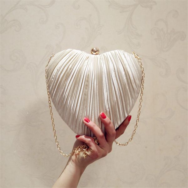 evening bags women fold clutch heart shaped banquet with chain wedding dinner drop mn1293 230901
evening bags women fold clutch heart shaped banquet with chain wedding dinner drop mn1293 230901