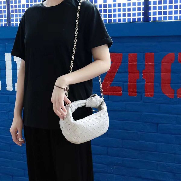 8a quality designer botegss ventss jodie bags online shop for wholesale cassette correct edition cowhide woven bag chain tie leather under w
8a quality designer botegss ventss jodie bags online shop for wholesale cassette correct edition cowhide woven bag chain tie leather under w