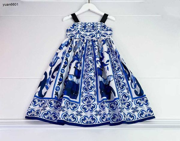 luxury designer girl dress children's clothing fashion girls dress latest fashion flower print patchwork dress, Red;yellow
luxury designer girl dress children's clothing fashion girls dress latest fashion flower print patchwork dress, Red;yellow