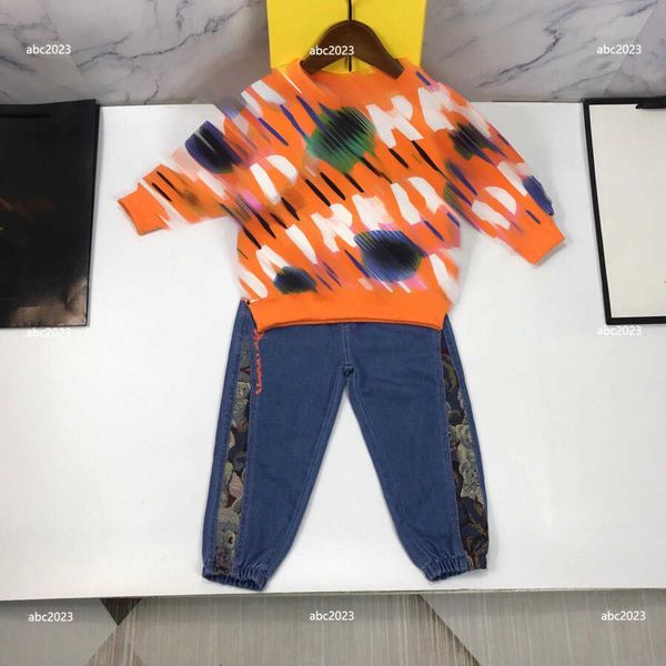 new designer baby autumn sets kids tracksuits size 90-150 cm 2pcs multi color lettering full print round neck sweater and jeans aug21, White
new designer baby autumn sets kids tracksuits size 90-150 cm 2pcs multi color lettering full print round neck sweater and jeans aug21, White