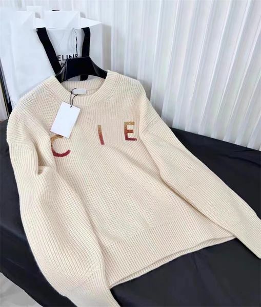 2023 autumn/winter new gradient sequin letter embroidery round neck round neck loose and lazy style small style knitted sweater, White;black
2023 autumn/winter new gradient sequin letter embroidery round neck round neck loose and lazy style small style knitted sweater, White;black