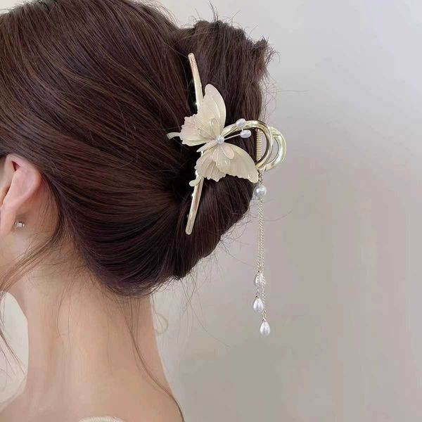 new butterfly pearl tassel metal clasp clip fashion large back spoon pan hair shark clip style hairpin headwear, Slivery;white
new butterfly pearl tassel metal clasp clip fashion large back spoon pan hair shark clip style hairpin headwear, Slivery;white