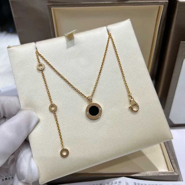 designer bracele bvg pendant fashion luxury jewelry diamond gold necklace ring accessories clover womenbaojia black and white shell full sky, Silver
designer bracele bvg pendant fashion luxury jewelry diamond gold necklace ring accessories clover womenbaojia black and white shell full sky, Silver