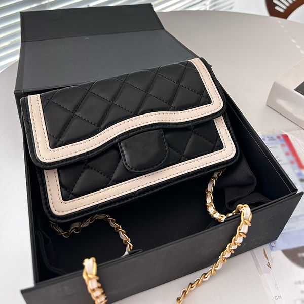 french classic designer crossbody bag famous diamond lattice shoulder bags in paris high-quality women's fashion metal chain letter bag
french classic designer crossbody bag famous diamond lattice shoulder bags in paris high-quality women's fashion metal chain letter bag