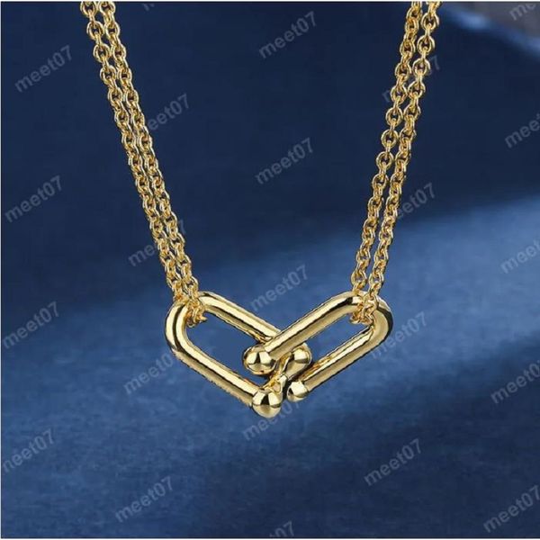 classic love necklaces double ring pendant diamond necklace designer jewelry fashion womens gold silver h1
classic love necklaces double ring pendant diamond necklace designer jewelry fashion womens gold silver h1