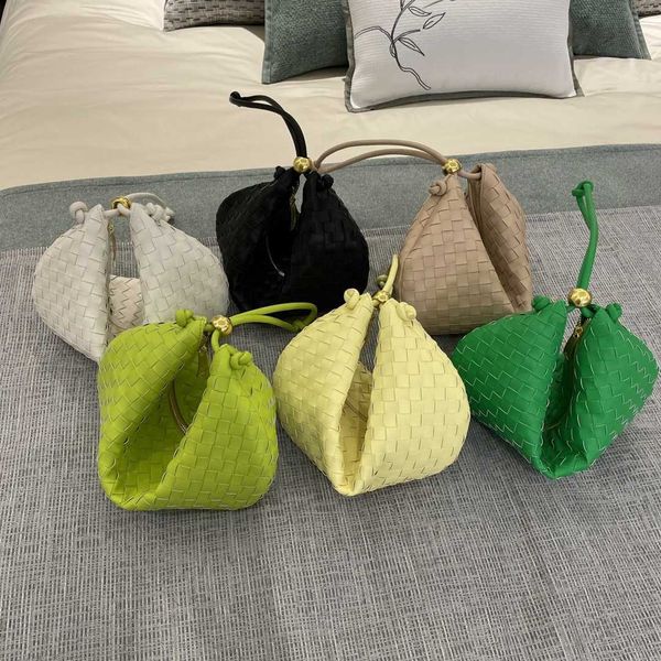 8a quality designer botegss ventss jodie bags online shop for wholesale 2023 summer new handwoven bag fashion solid color handheld with real
8a quality designer botegss ventss jodie bags online shop for wholesale 2023 summer new handwoven bag fashion solid color handheld with real