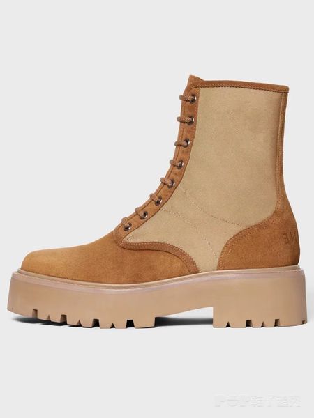 2023 c*line ankle boots luxury designer high platform big head thick bottom non-slip ankle boots jelly color all-match size 35-40, Black
2023 c*line ankle boots luxury designer high platform big head thick bottom non-slip ankle boots jelly color all-match size 35-40, Black