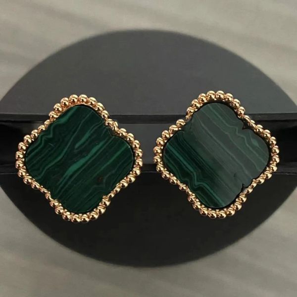 2023 designer clover studs earring vintage four leaf clover charm stud earrings back mother-of-pearl stainless steel gold studs agate for wo, Golden;silver
2023 designer clover studs earring vintage four leaf clover charm stud earrings back mother-of-pearl stainless steel gold studs agate for wo, Golden;silver