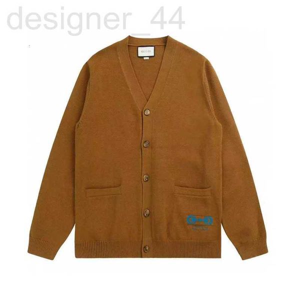 mens sweaters designer correct and verified version of early autumn new classic embroidery v-neck loose cardigan sweater for both men womens, White;black
mens sweaters designer correct and verified version of early autumn new classic embroidery v-neck loose cardigan sweater for both men womens, White;black