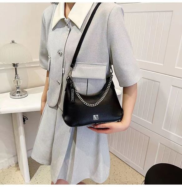 shopping bags mini curve bag black leather purse shoulder casual with mirror set vs 230901
shopping bags mini curve bag black leather purse shoulder casual with mirror set vs 230901