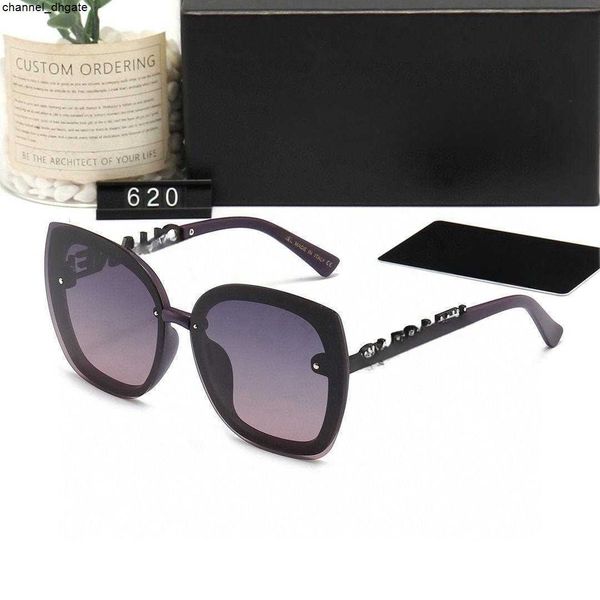 new 620 channle sunglasses foreign trade small fragrance style advanced polarized anti strong light european ins fashion radiation r6ww, White;black
new 620 channle sunglasses foreign trade small fragrance style advanced polarized anti strong light european ins fashion radiation r6ww, White;black