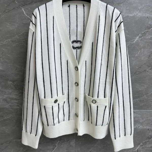 designer knitwear vertical strip v-neck cardigan black and white color senior sense full temperament loose coat women
designer knitwear vertical strip v-neck cardigan black and white color senior sense full temperament loose coat women