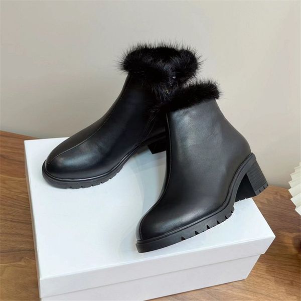 fashion women's boots 2023 luis luxury design vintage decorative letter logo autumn and winter casual martin boots snowy anti slip shor, Black
fashion women's boots 2023 luis luxury design vintage decorative letter logo autumn and winter casual martin boots snowy anti slip shor, Black