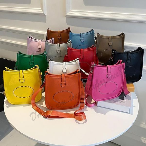 designer luxury evelyne bag women's men leather hollow out crossbody purses tote fashion square mini hobo shoulder bag satchel bags lar
designer luxury evelyne bag women's men leather hollow out crossbody purses tote fashion square mini hobo shoulder bag satchel bags lar