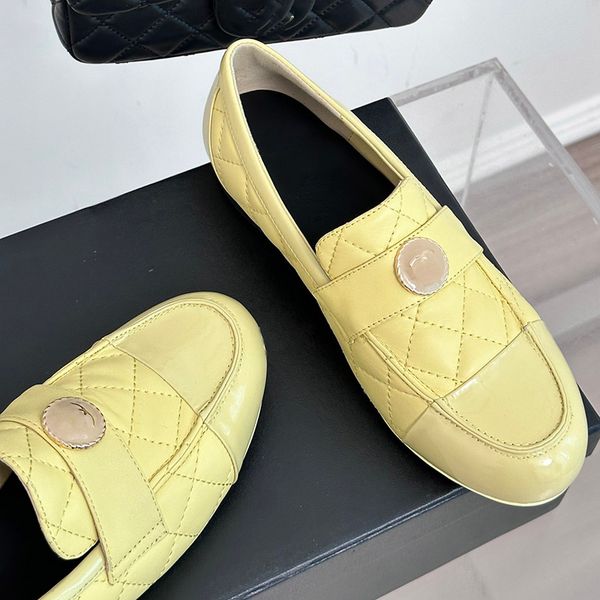 womens dress shoes calfskin round toe slip on loafers hardware matelasse quilted texture leisure shoe ladies flip flops slides for party yel, Black
womens dress shoes calfskin round toe slip on loafers hardware matelasse quilted texture leisure shoe ladies flip flops slides for party yel, Black