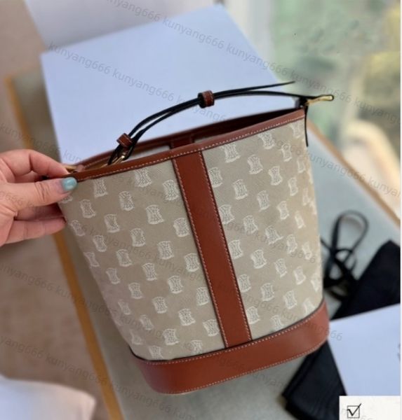 designer bag women shoulder bag underarm bucket bag mini handbag crossbody purse fashion genuine leather large capacity classic letter clutc
designer bag women shoulder bag underarm bucket bag mini handbag crossbody purse fashion genuine leather large capacity classic letter clutc
