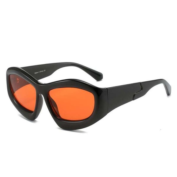cats eye style simple mens and womens sunglasses trendy hi hop high face, White;black
cats eye style simple mens and womens sunglasses trendy hi hop high face, White;black