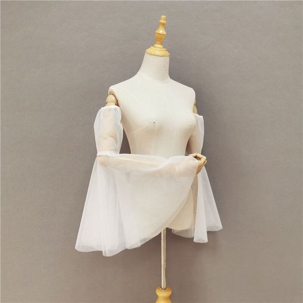 bride wedding accessories sleeve cover arm large horn long soft fairy sleeves removable detachable bride gloves, White
bride wedding accessories sleeve cover arm large horn long soft fairy sleeves removable detachable bride gloves, White