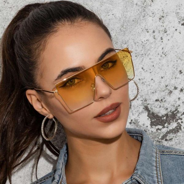 fashionably large frame square sunglasses for women metal men ins style, White;black
fashionably large frame square sunglasses for women metal men ins style, White;black