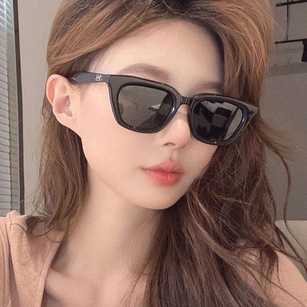 rice nail cat eye sunglasses small framed square face anti ultraviolet pgraphic concave style, White;black
rice nail cat eye sunglasses small framed square face anti ultraviolet pgraphic concave style, White;black