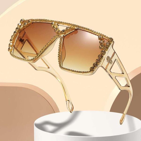 the style of big diamond sunglasses for women fashionable outdoor beach anti violet ins, White;black
the style of big diamond sunglasses for women fashionable outdoor beach anti violet ins, White;black