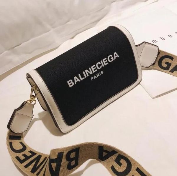 fashion design pu canvas crossbody bags for women luxury korean version simple shoulder bag female purse and handbag r1, Black;red
fashion design pu canvas crossbody bags for women luxury korean version simple shoulder bag female purse and handbag r1, Black;red