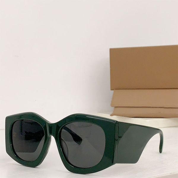 fashionable men and women sunglasses4388 sun protection high-grade designer sunglasses protect against uv trends, White;black
fashionable men and women sunglasses4388 sun protection high-grade designer sunglasses protect against uv trends, White;black