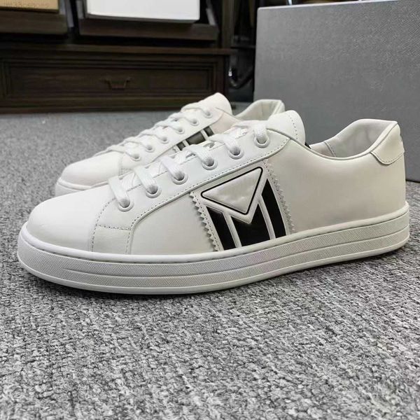 wheel re-nylon prax 01 luxury designers shoes men women high-sneakers nylon pouch leather lining cotton laces 14 cm boot leg causal shoe siz, Black
wheel re-nylon prax 01 luxury designers shoes men women high-sneakers nylon pouch leather lining cotton laces 14 cm boot leg causal shoe siz, Black