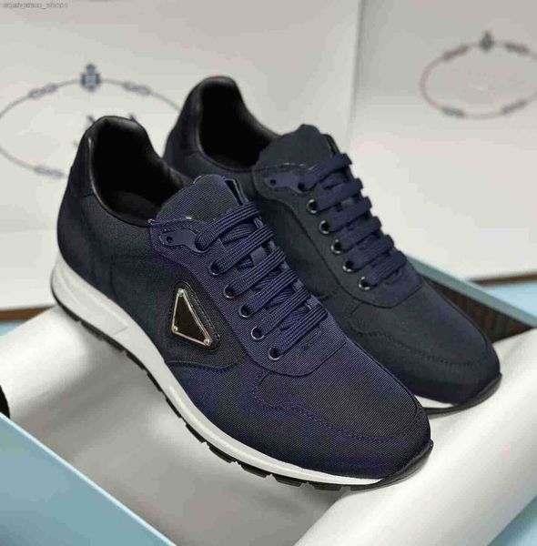 black blue white men prax 01 trainers shoes re-nylon brush leather low sneakers mesh breath skateboard walking famous brand runner party dre
black blue white men prax 01 trainers shoes re-nylon brush leather low sneakers mesh breath skateboard walking famous brand runner party dre
