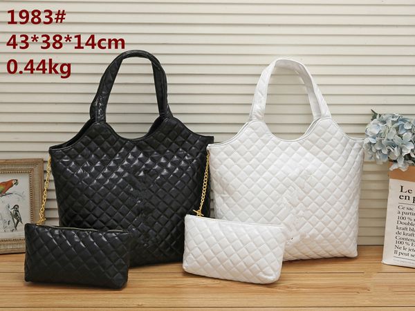 luxury designer handbags icare maxi bag fashion rhombic lambskin purse shoulder large tote 22.8inch for woman beach travel shopping bags 043
luxury designer handbags icare maxi bag fashion rhombic lambskin purse shoulder large tote 22.8inch for woman beach travel shopping bags 043