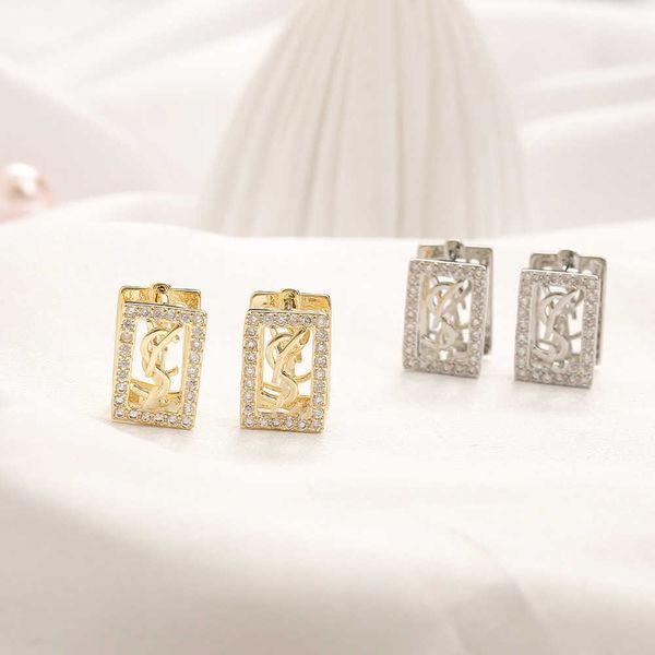 famous desinger brand letter y earrings luxury stud earrings gold fashion jewelry jewelry accessories fashion design, Golden
famous desinger brand letter y earrings luxury stud earrings gold fashion jewelry jewelry accessories fashion design, Golden