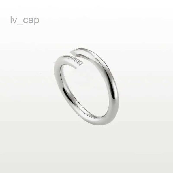 desinger love ring woman band ring jewelry titanium steel single nail european american fashion casual couple classic gold silver rose optio
desinger love ring woman band ring jewelry titanium steel single nail european american fashion casual couple classic gold silver rose optio