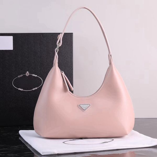 hobo designer bag underarm bag handbag bags designer women bag saddle shaped leather arc shoulder bag cross body bag 24cm
hobo designer bag underarm bag handbag bags designer women bag saddle shaped leather arc shoulder bag cross body bag 24cm