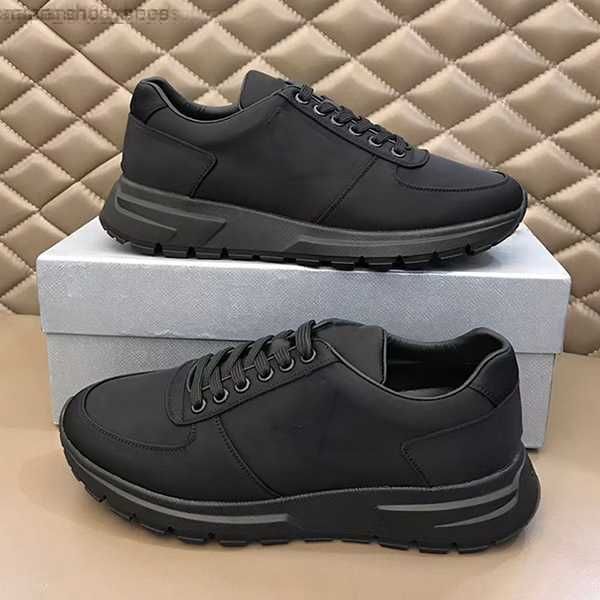 men prax 01 lace-up sneakers triangle re-nylon fabric flat shoes black leather platform trainers mesh nylon casual runner shoe with box 276
men prax 01 lace-up sneakers triangle re-nylon fabric flat shoes black leather platform trainers mesh nylon casual runner shoe with box 276